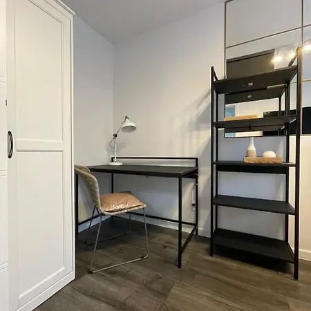 Cozy Apart - Self Check-in 24h * ヴロツワフ